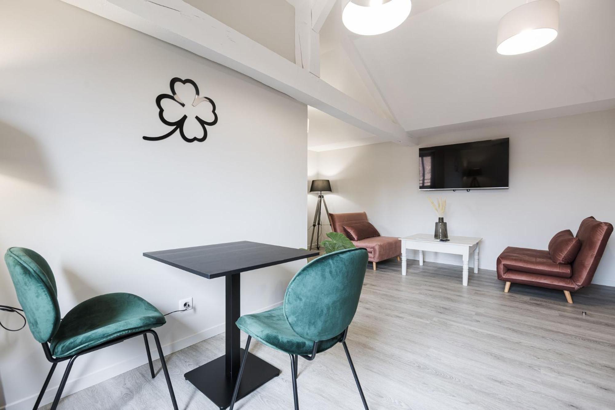 Le Trefle A Quatre Feuilles Hotel Siorac-en-Périgord Екстериор снимка